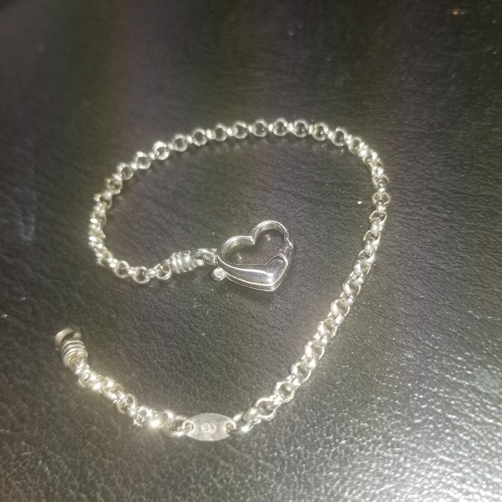 BLUE NILE sterling silver bracelet